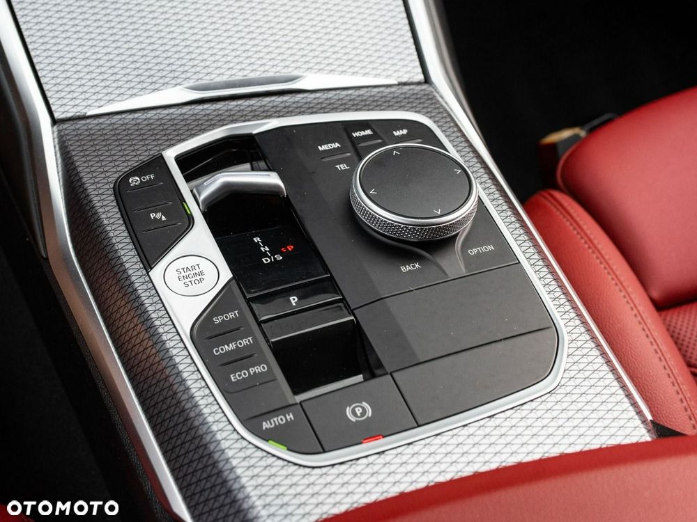 BMW Seria 3 M340i xDrive mHEV sport - 16