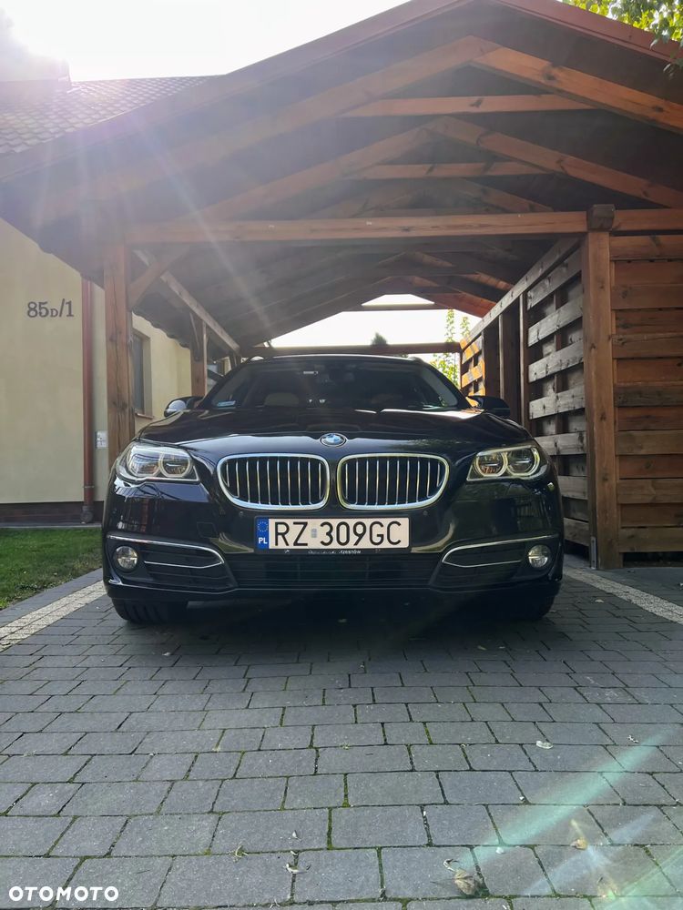 BMW Seria 5 520d xDrive Luxury Line - 9