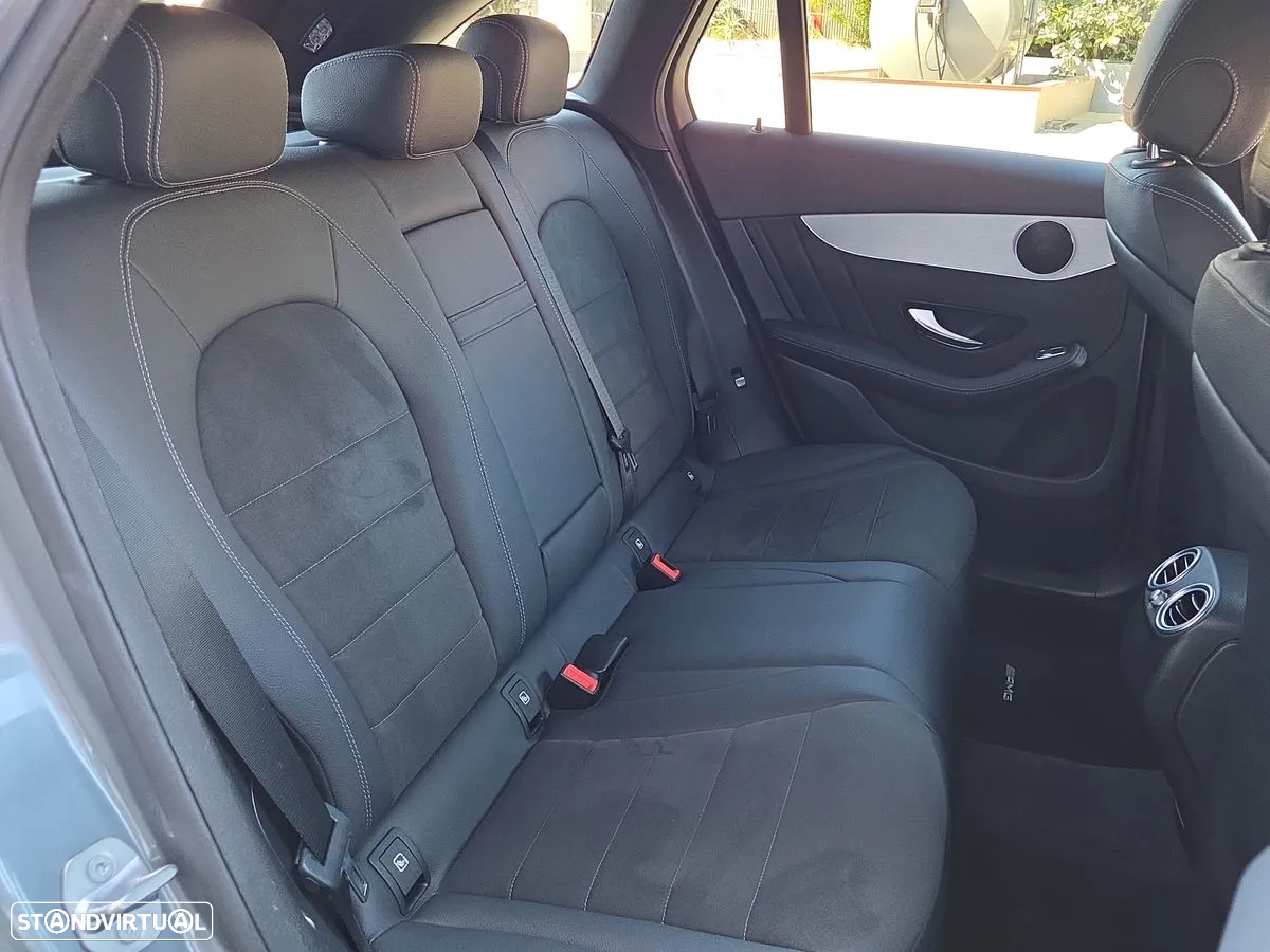 Mercedes-Benz GLC 250 d AMG Line 4-Matic - 25