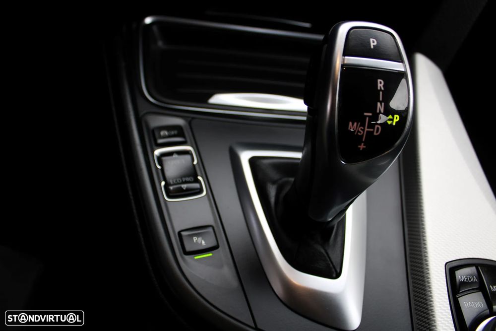 BMW 420 Gran Coupé d Pack M Auto - 42