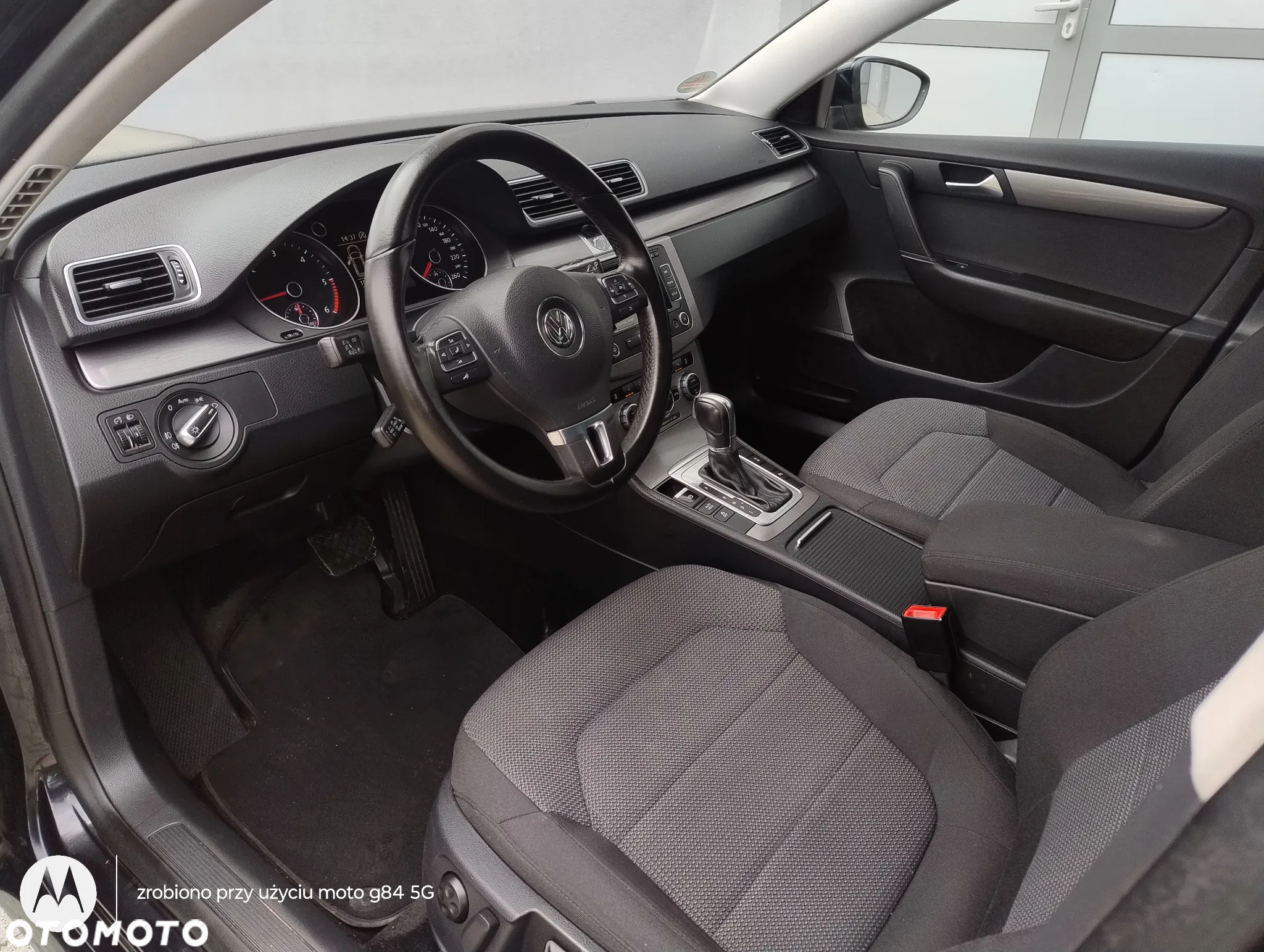 Volkswagen Passat Variant 2.0 TDI DSG BlueMotion Technology Business Edition - 8