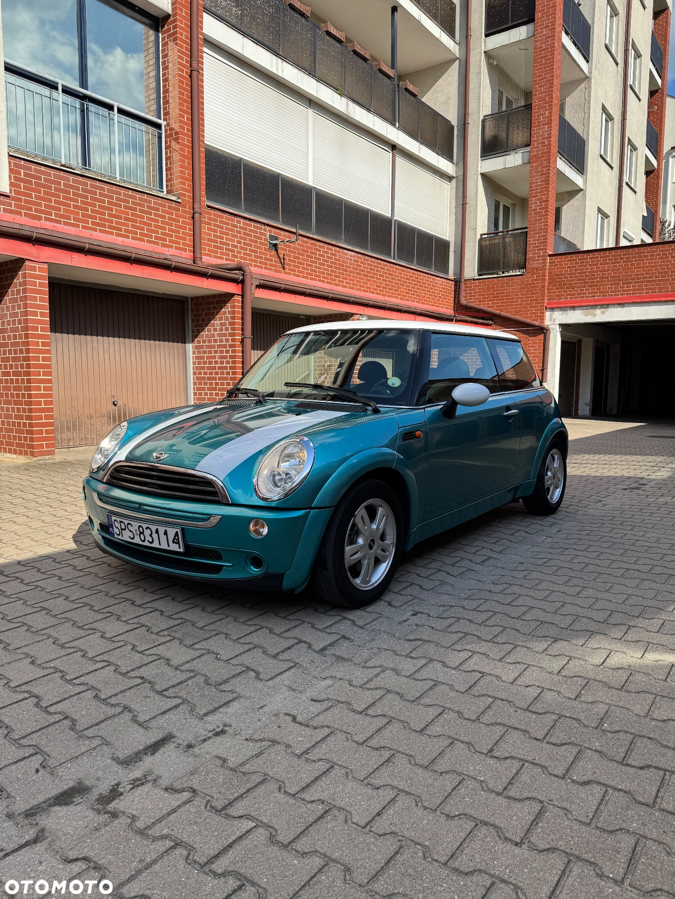 MINI ONE - 3