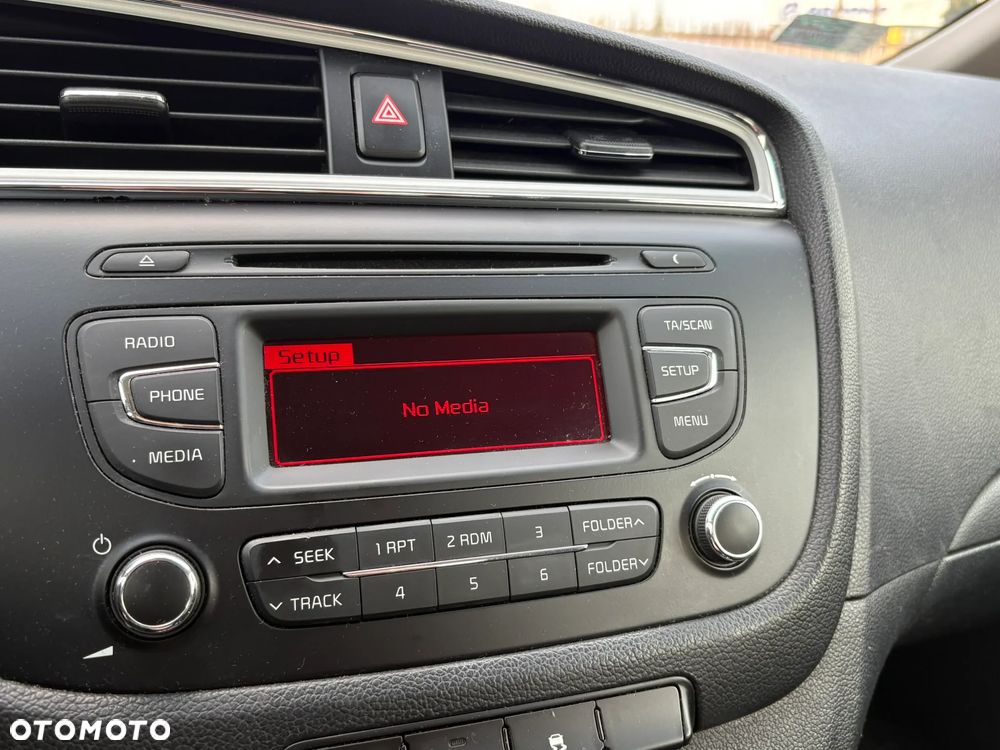 Kia Ceed 1.6 CRDi M - 16