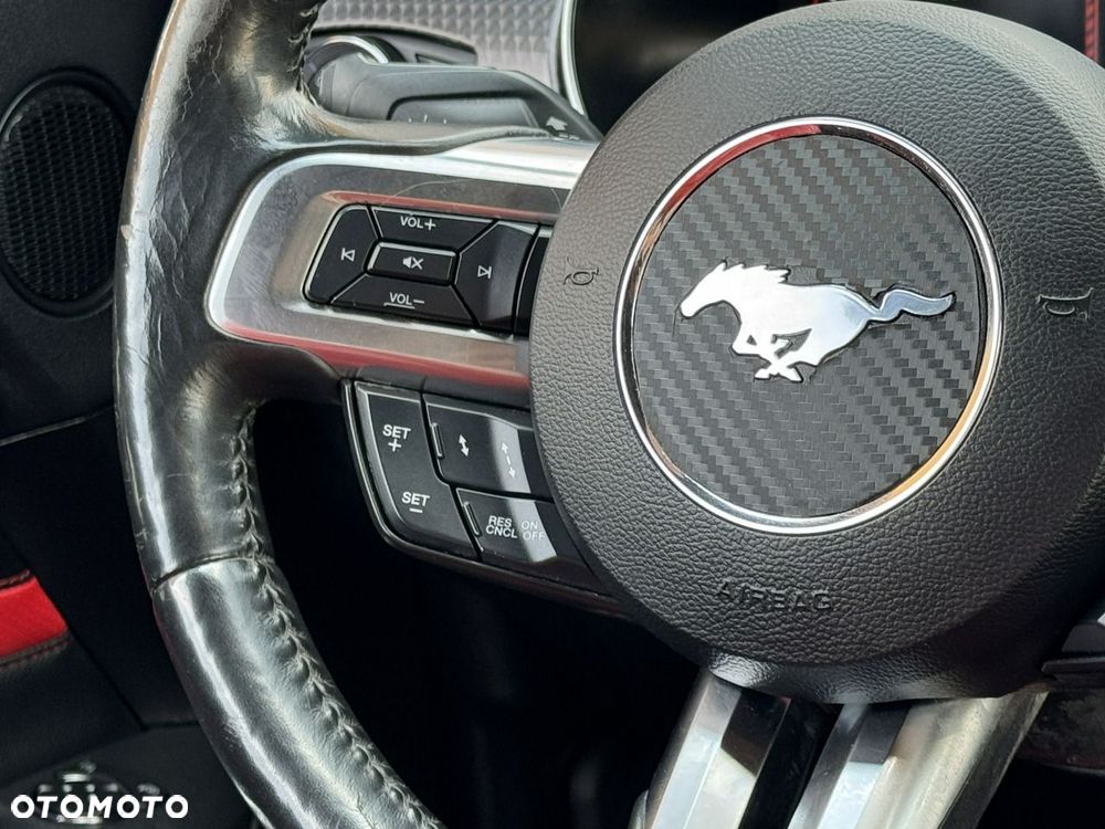 Ford Mustang - 27