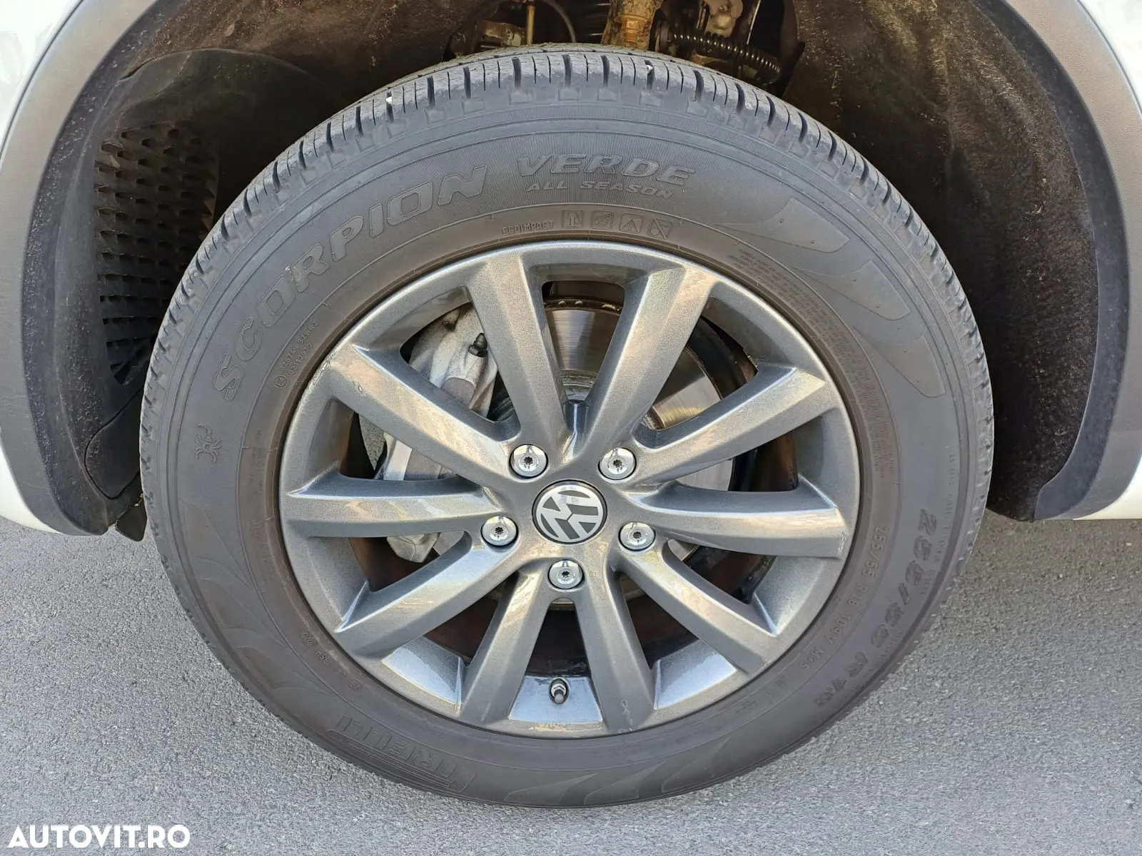 Volkswagen Touareg 3.0 V6 TDI BMT - 22