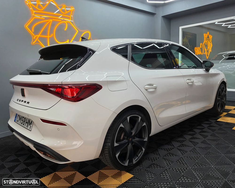 Cupra Leon 1.4 e-Hybrid VZ DSG - 11