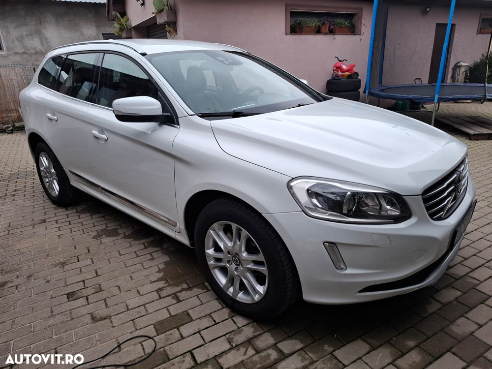 Volvo XC 60 D5 AWD Summum - 2