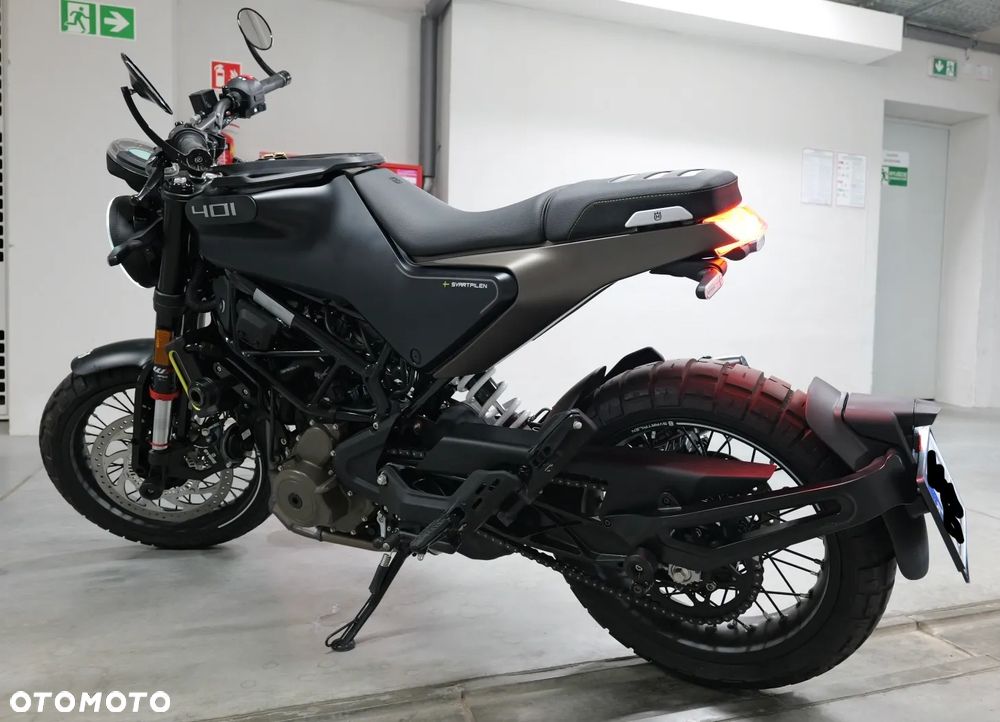 Husqvarna Svartpilen - 5