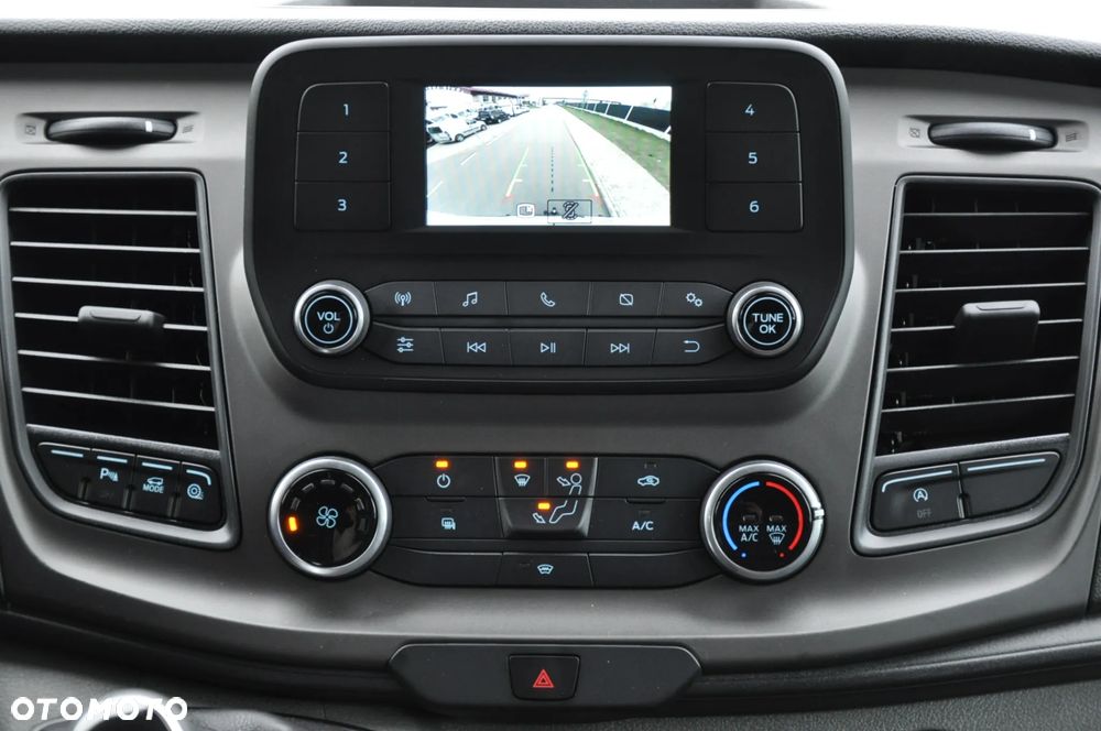 Ford TRANSIT L3H2 DCiV RWD TREND 7os BRYGADOWY FABRYCZNIE NOWY DOSTĘPNY OD RĘKI NA GWARANCJI - 28