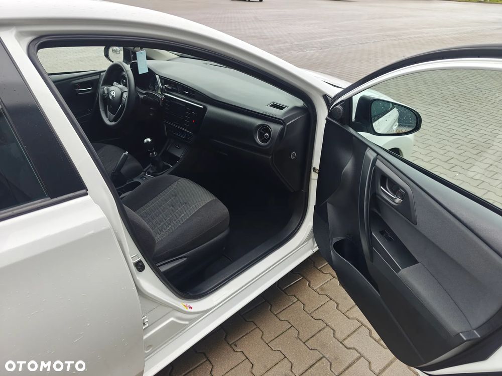 Toyota Auris 1.6 Active - 15
