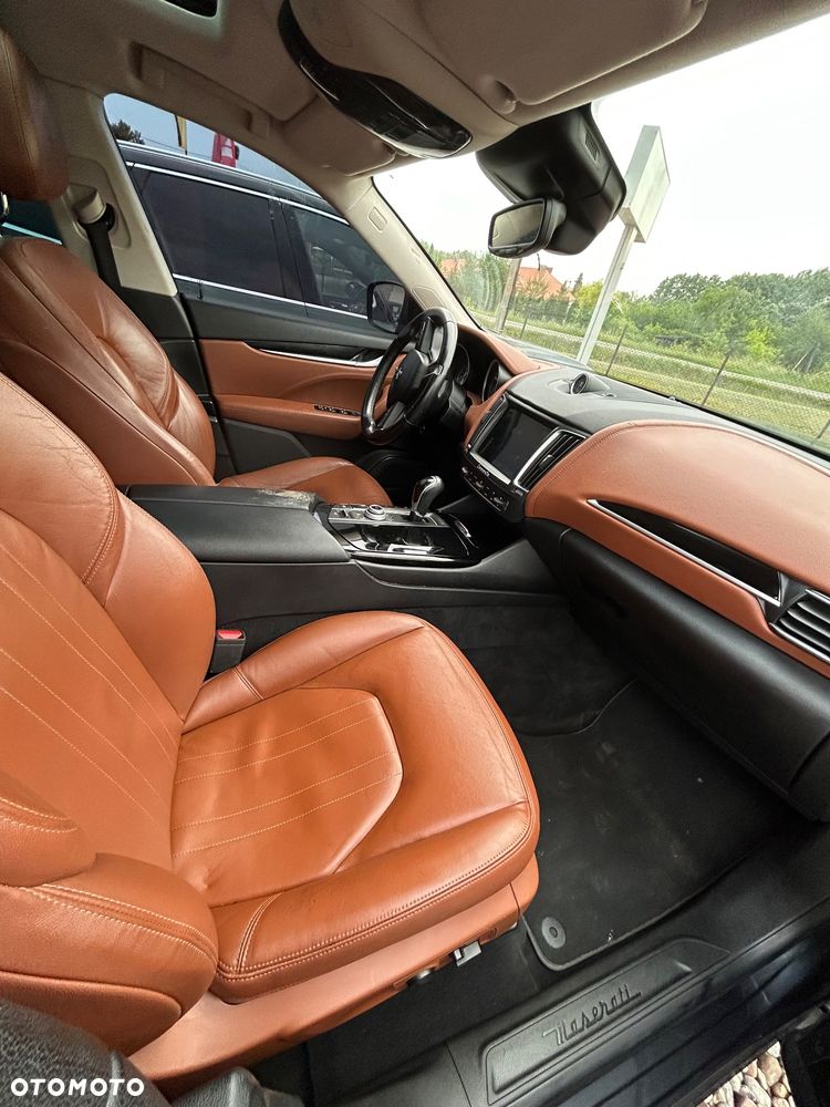 Maserati Levante Standard - 12