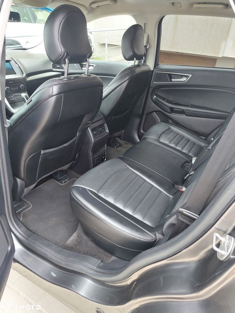 Ford Edge - 11