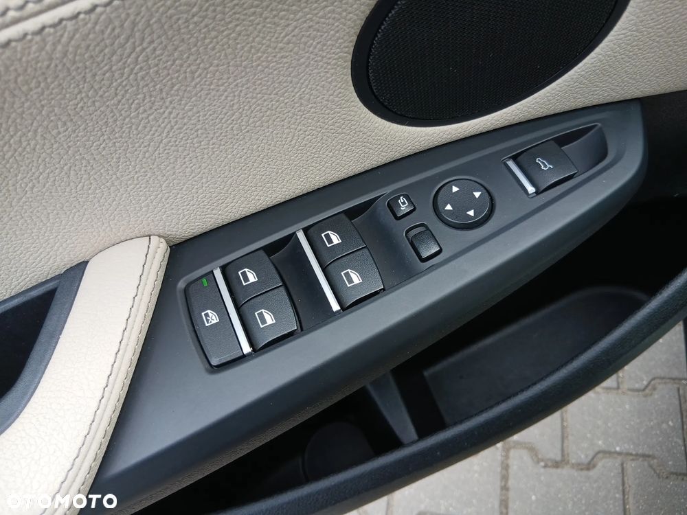 BMW X4 xDrive20d xLine - 9