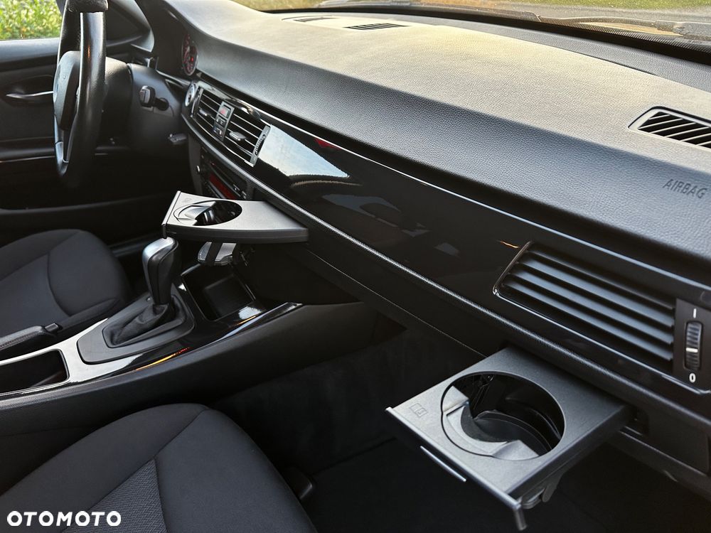 BMW Seria 3 - 23