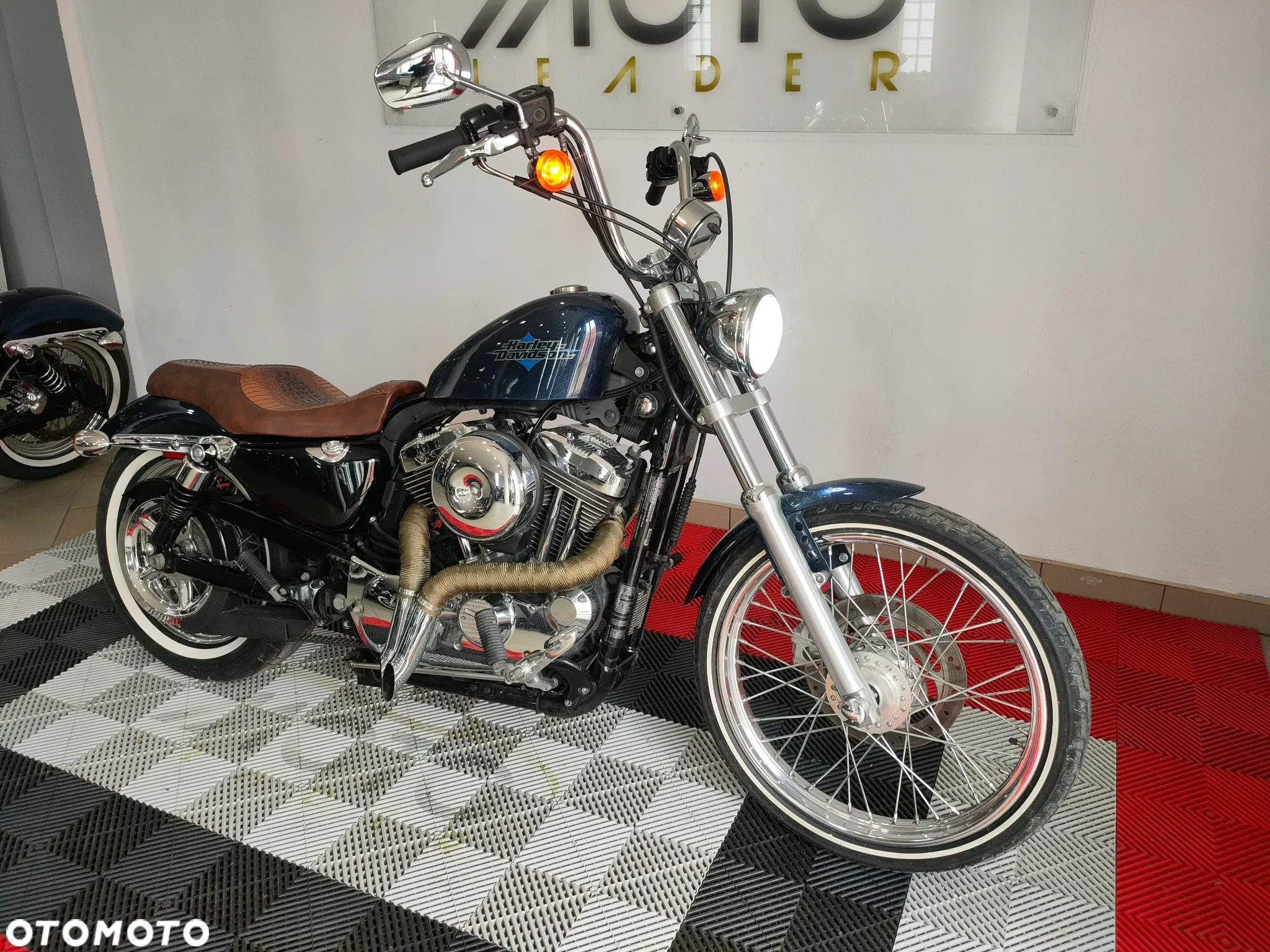 Harley-Davidson Sportster - 11