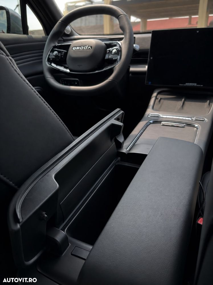 Omoda 7 1.5 TGDI 1DHT PHEV Exclusive - 29