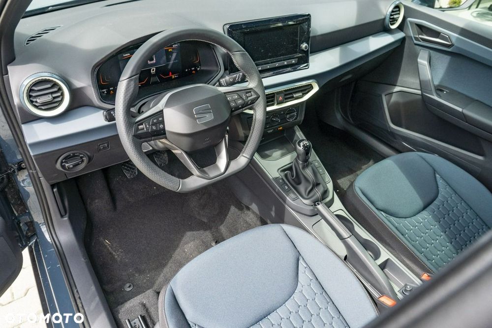 Seat Arona - 11