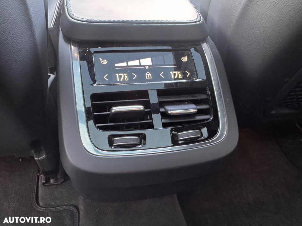 Volvo XC 90 B5 MHEV AWD 7 locuri R-Design - 10