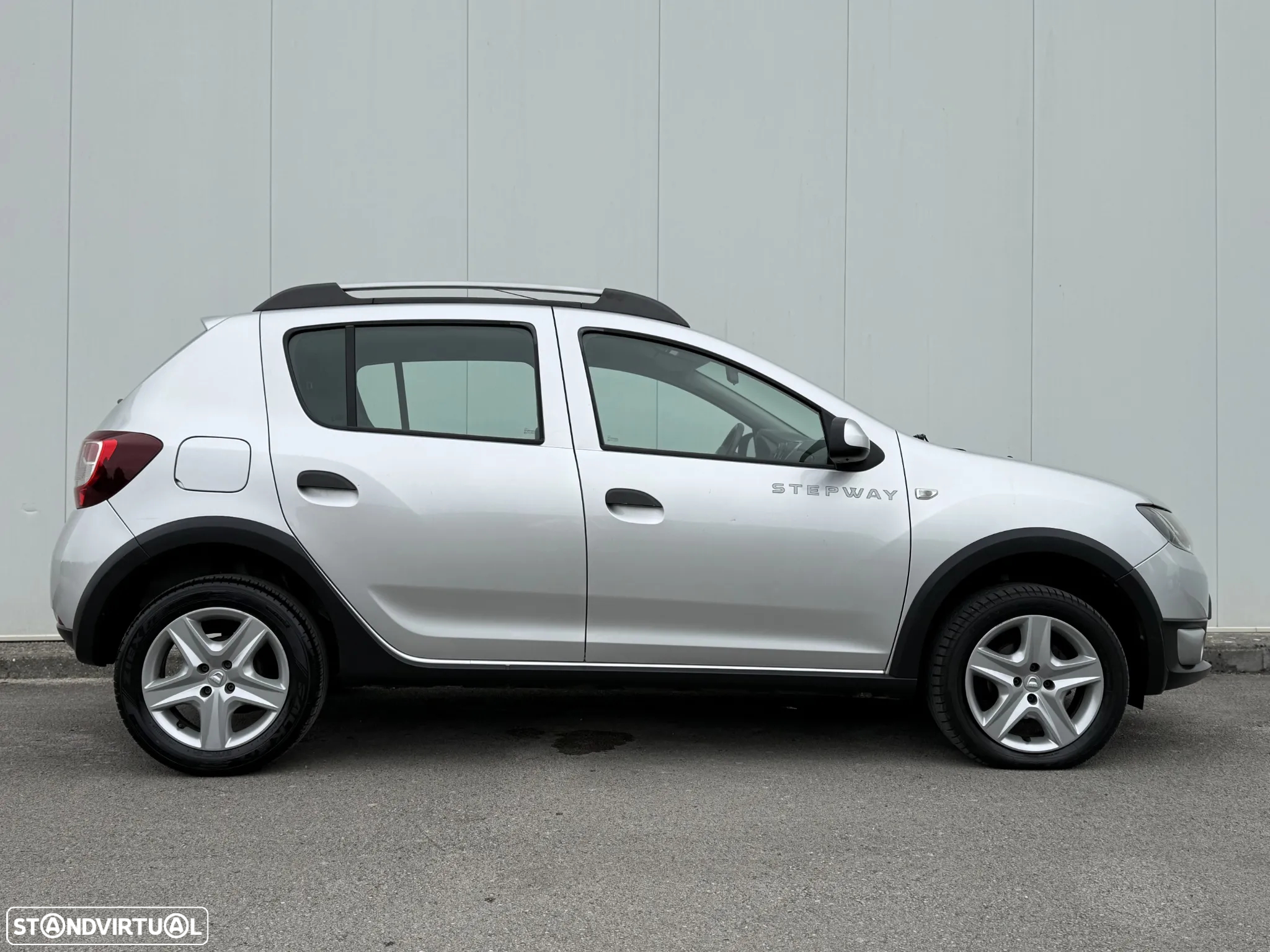 Dacia Sandero 1.5 dCi Stepway - 16