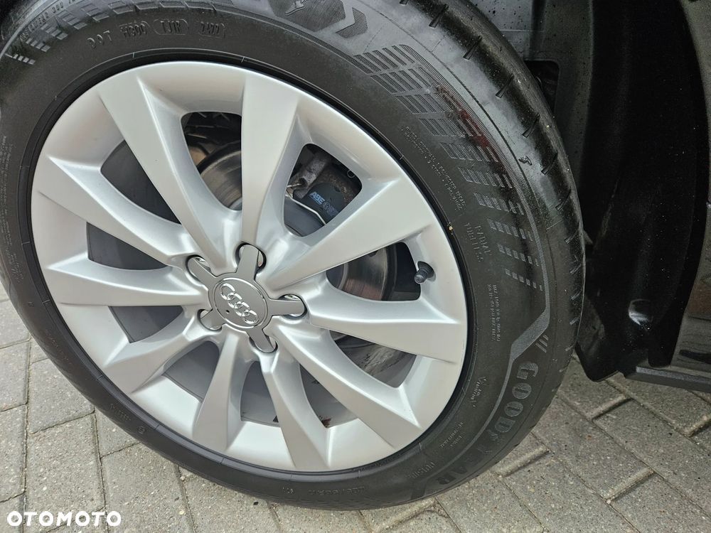 Audi Q2 35 TFSI S tronic advanced - 12