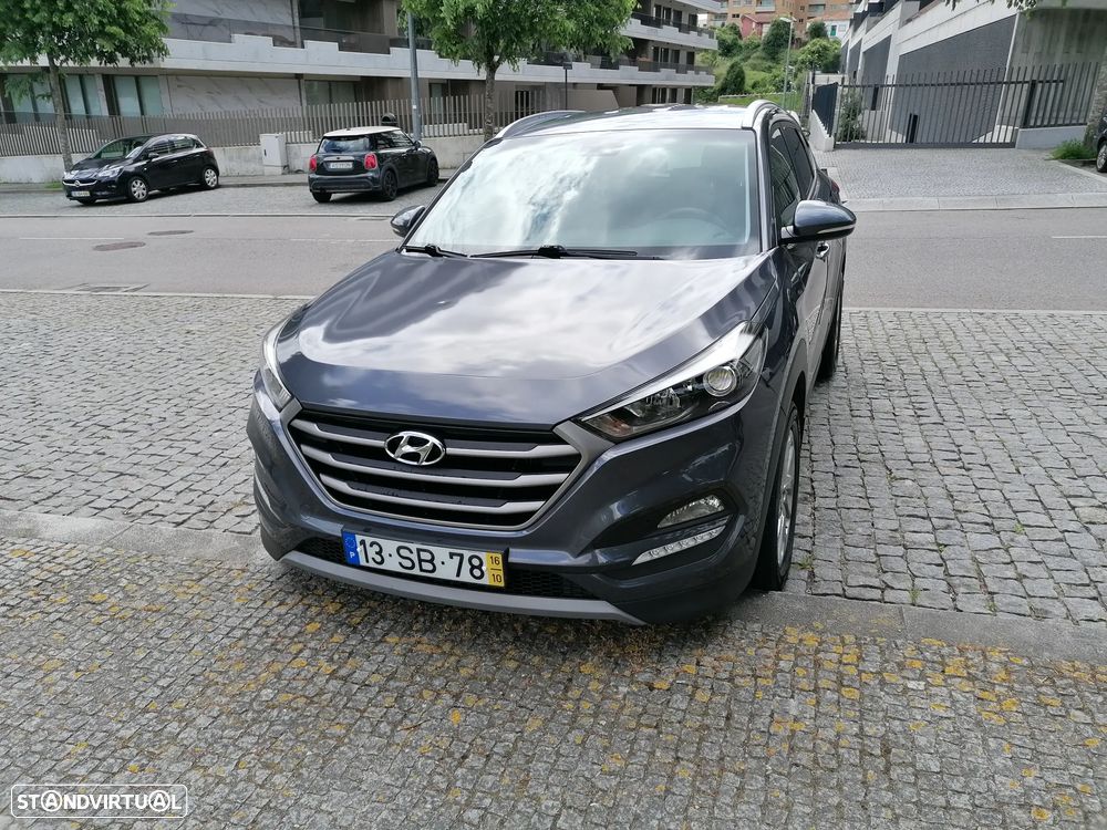 Hyundai Tucson 1.7 CRDi Executive - 2