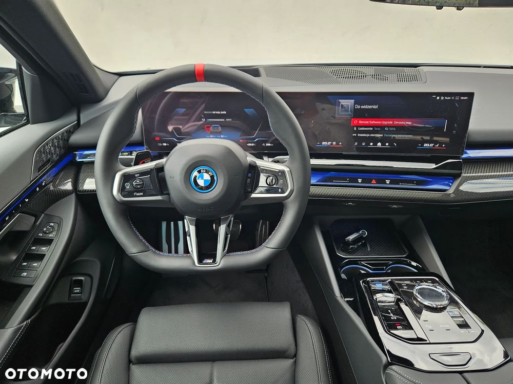 BMW i5 83.9kWh M60 xDrive - 11