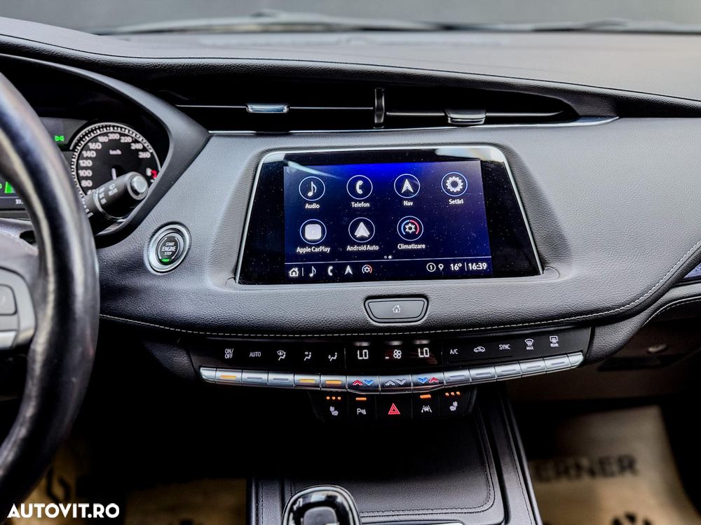 Cadillac XT4 - 15