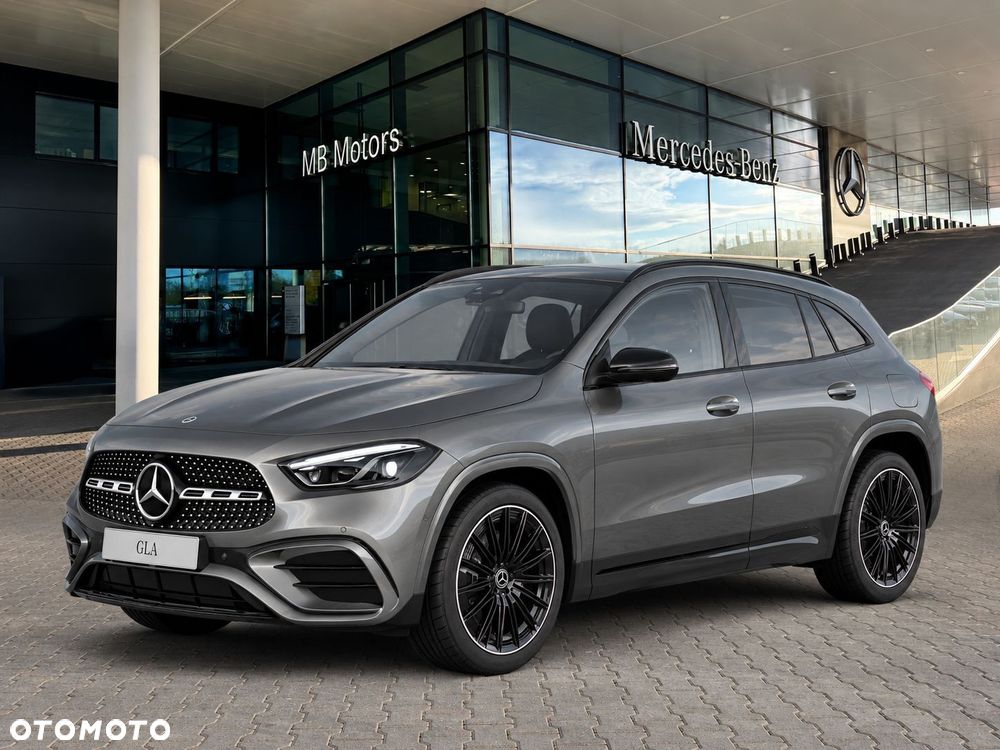 Mercedes-Benz GLA - 1