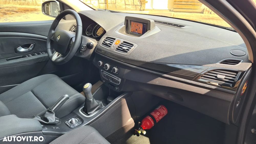 Renault Megane 1.5 dCi Authentique - 14
