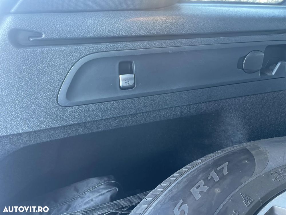 Mercedes-Benz GLC - 28