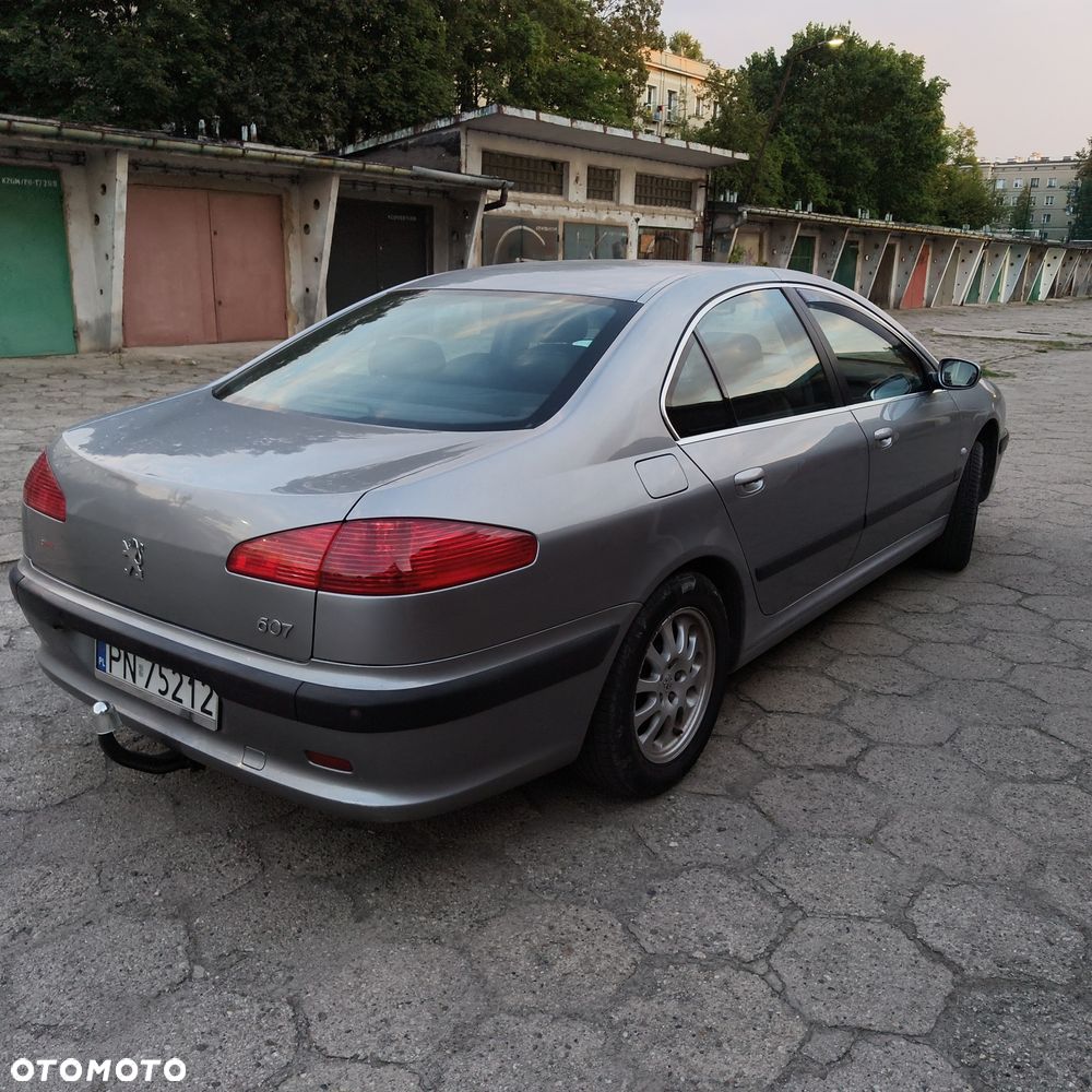 Peugeot 607 - 7