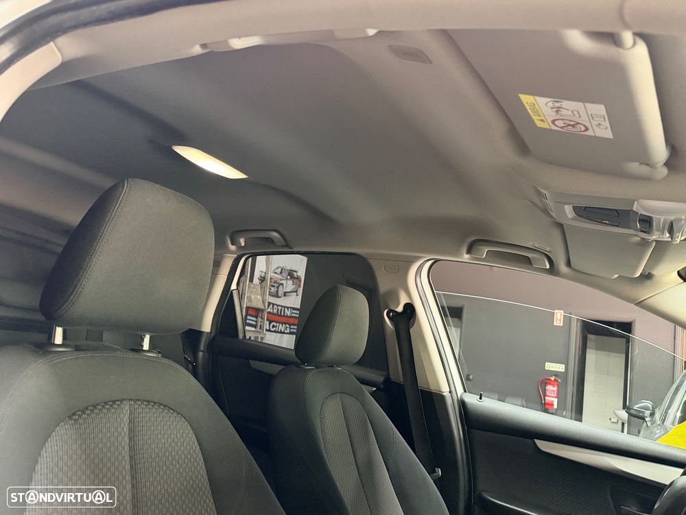 BMW 216 Active Tourer d Advantage - 31