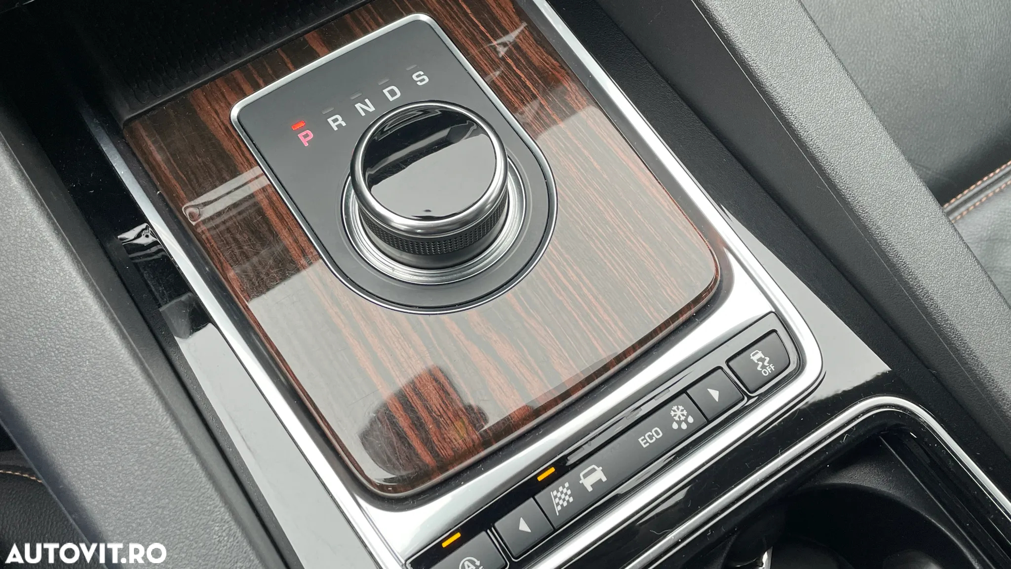 Jaguar F-Pace - 12