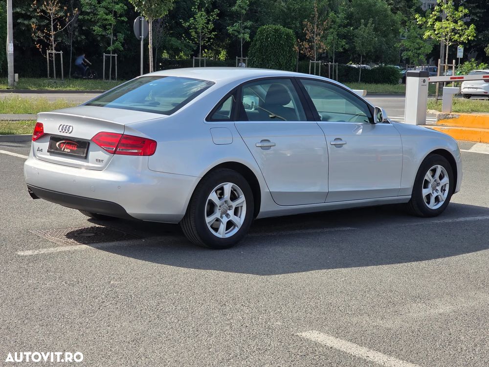 Audi A4 Limuzina - 12