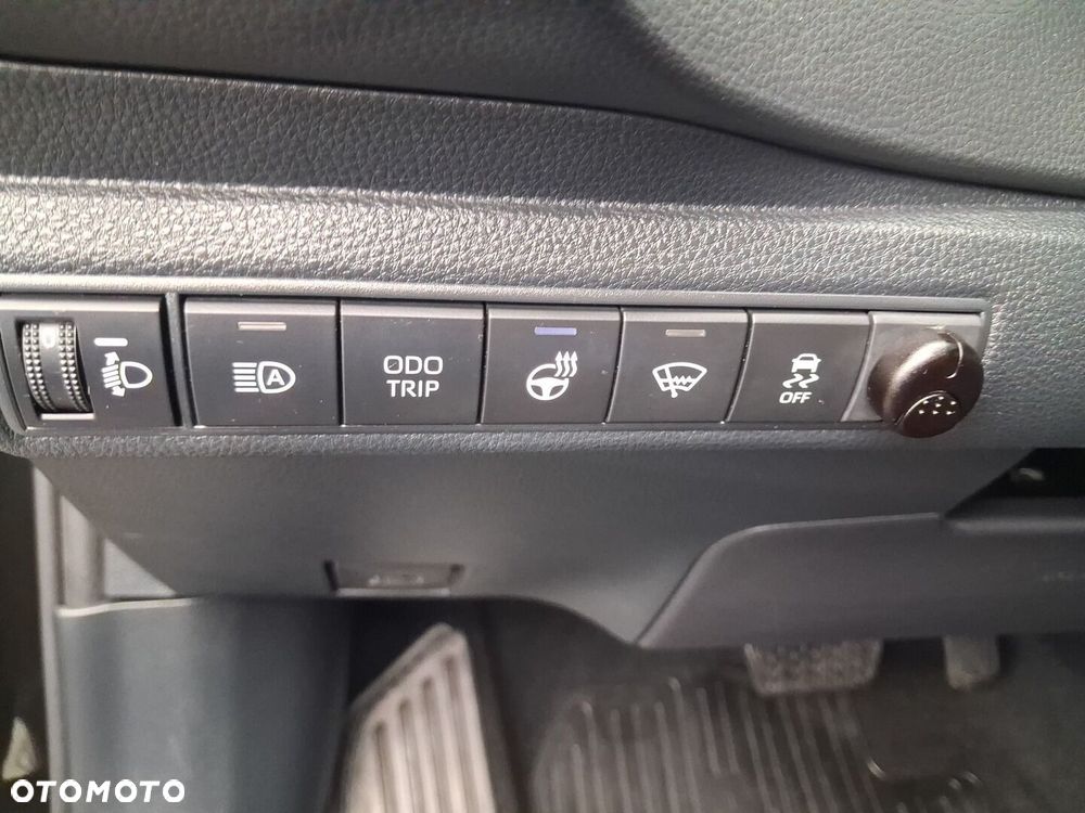 Toyota Corolla 1.8 Hybrid Style - 11