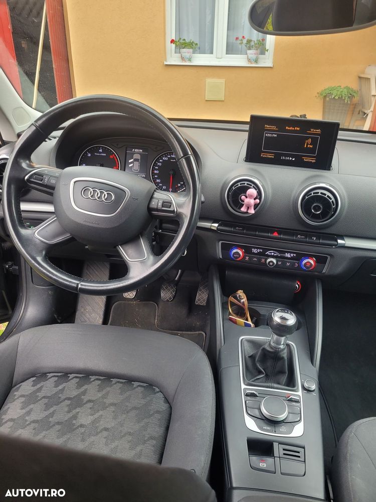 Audi A3 Sportback 2.0 TDI quattro - 11