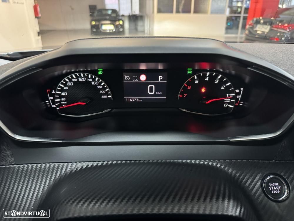 Peugeot 2008 PureTech 130 EAT8 Allure - 31
