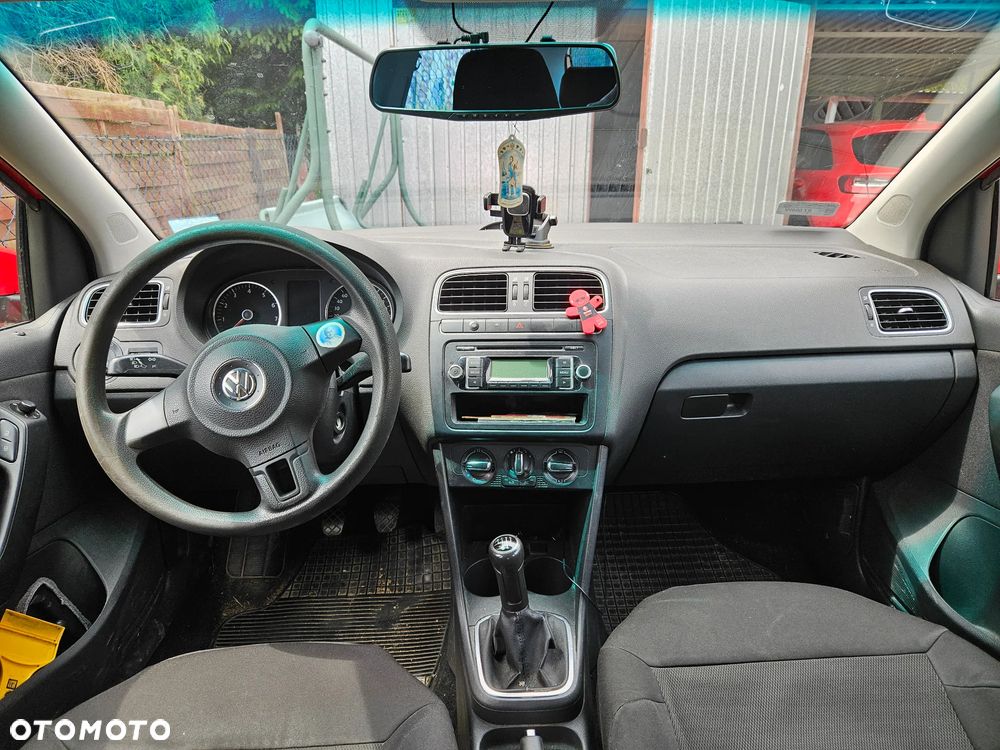 Volkswagen Polo 1.4 FSI Comfortline - 6