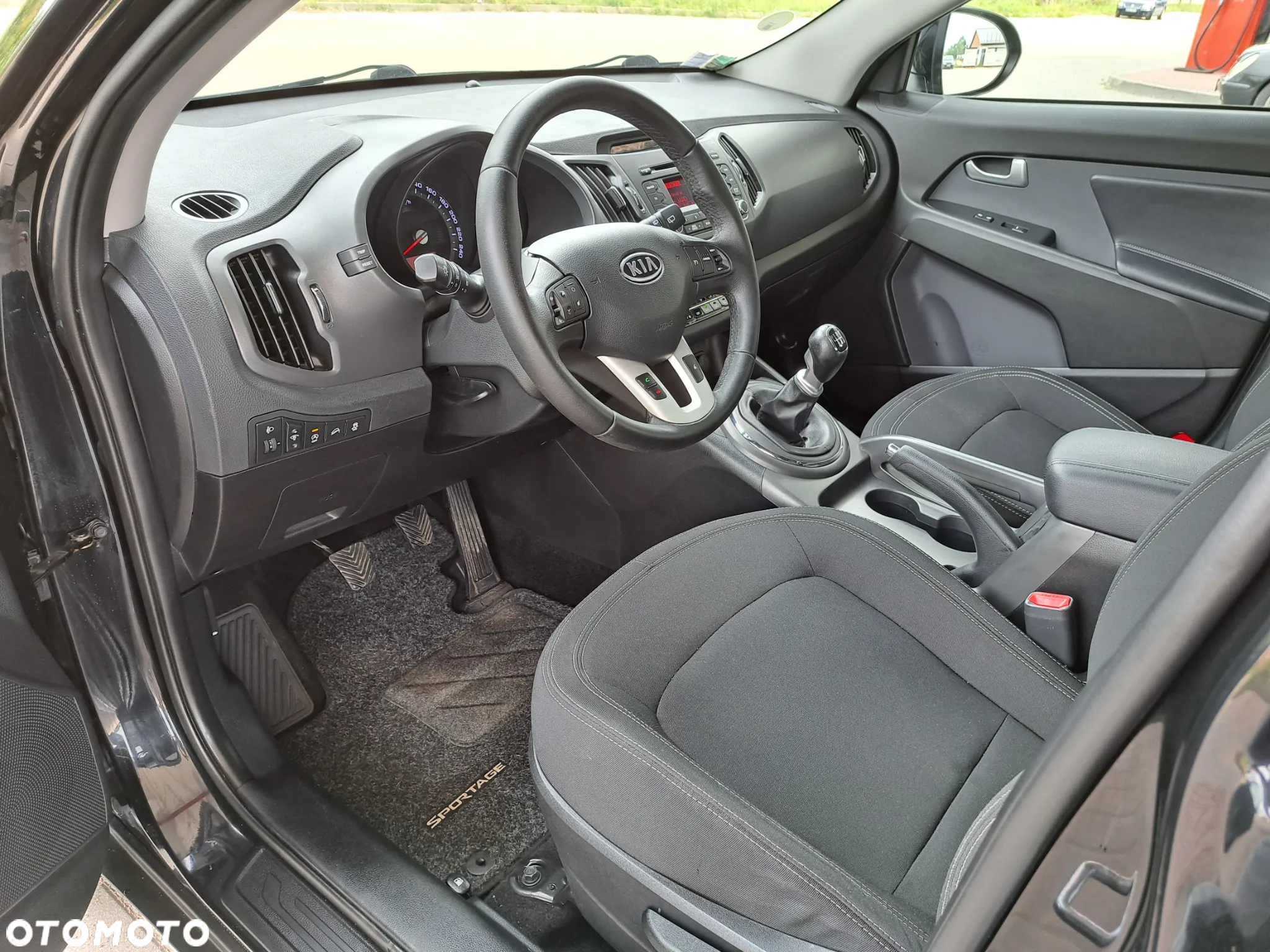 Kia Sportage - 14
