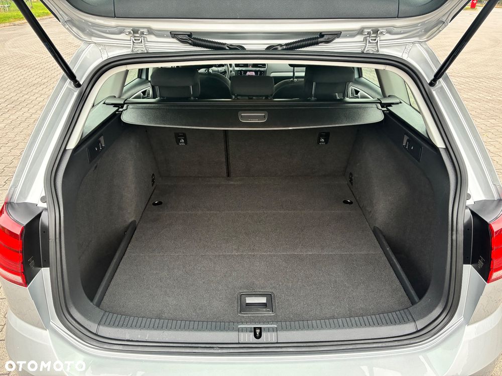 Volkswagen Golf 1.6 TDI SCR Comfortline - 18