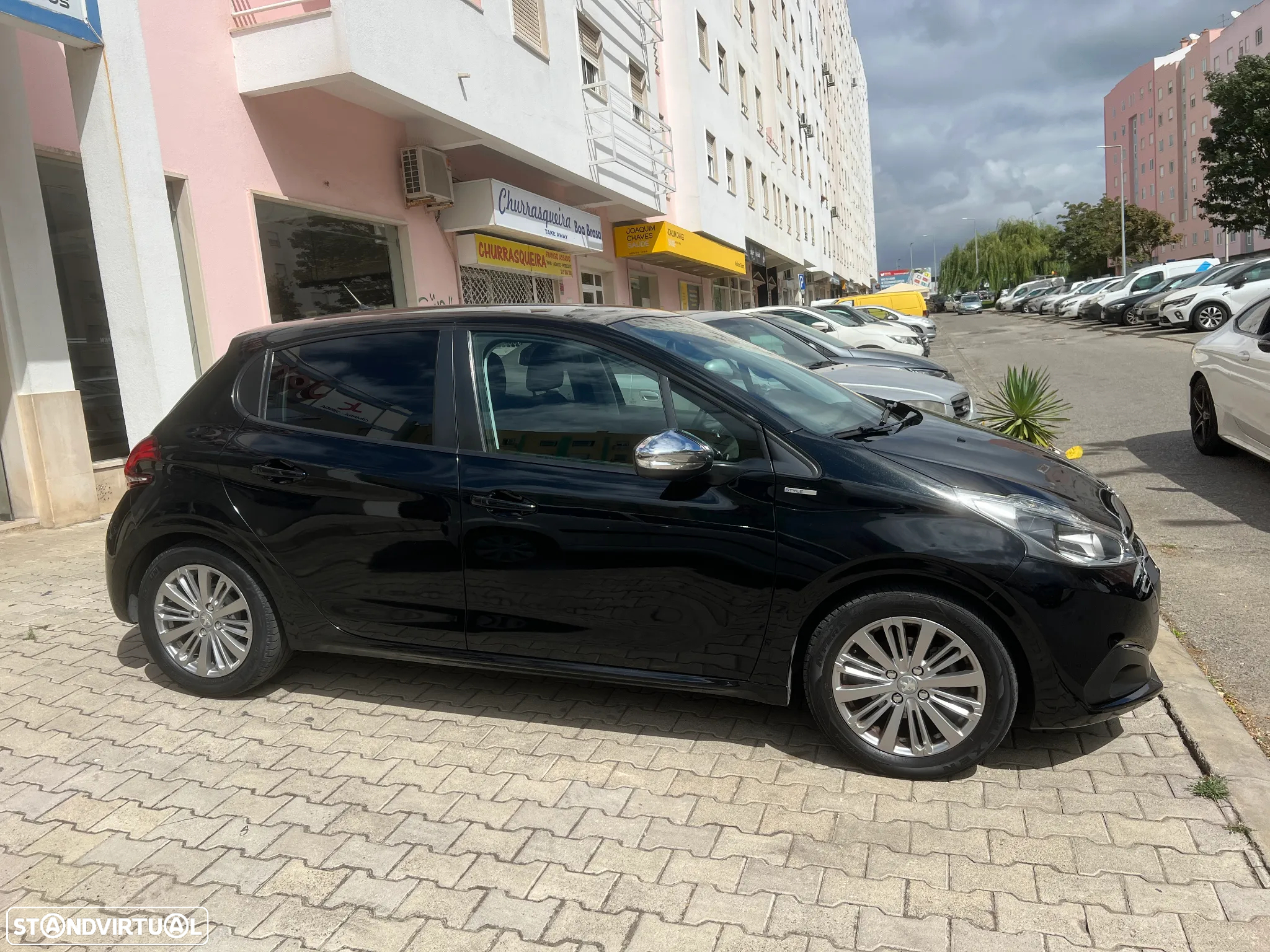 Peugeot 208 1.2 PureTech Style - 3