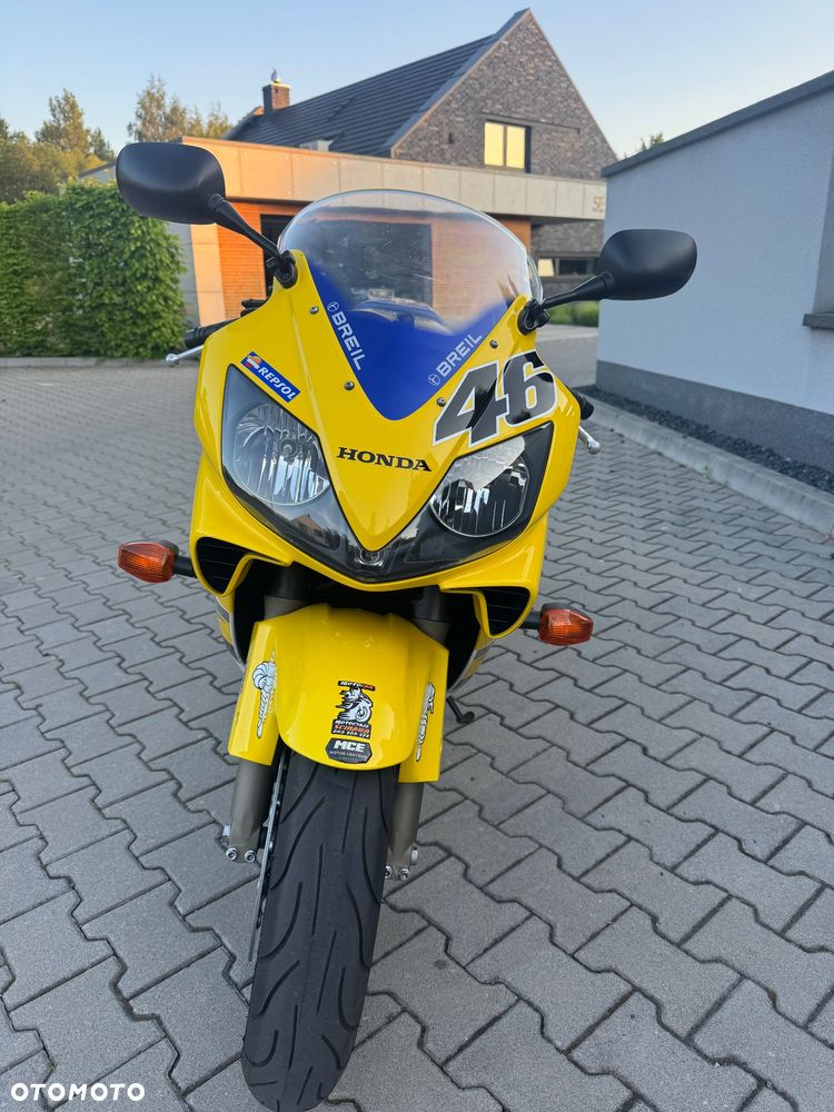 Honda CBR - 11