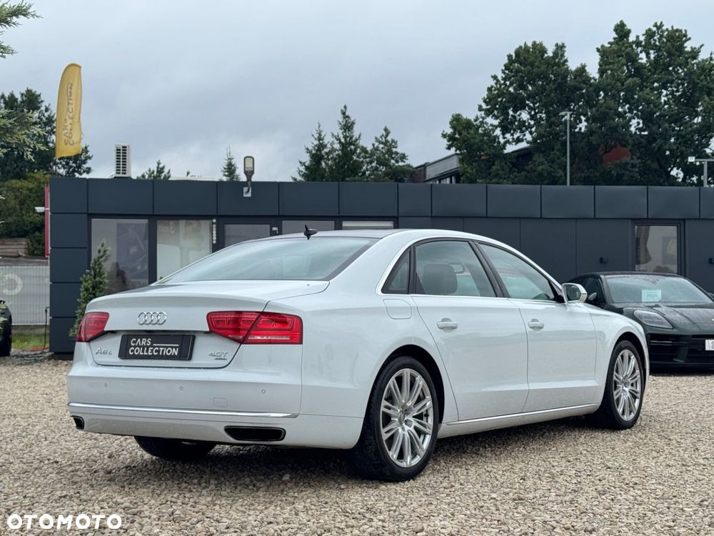 Audi A8 - 5