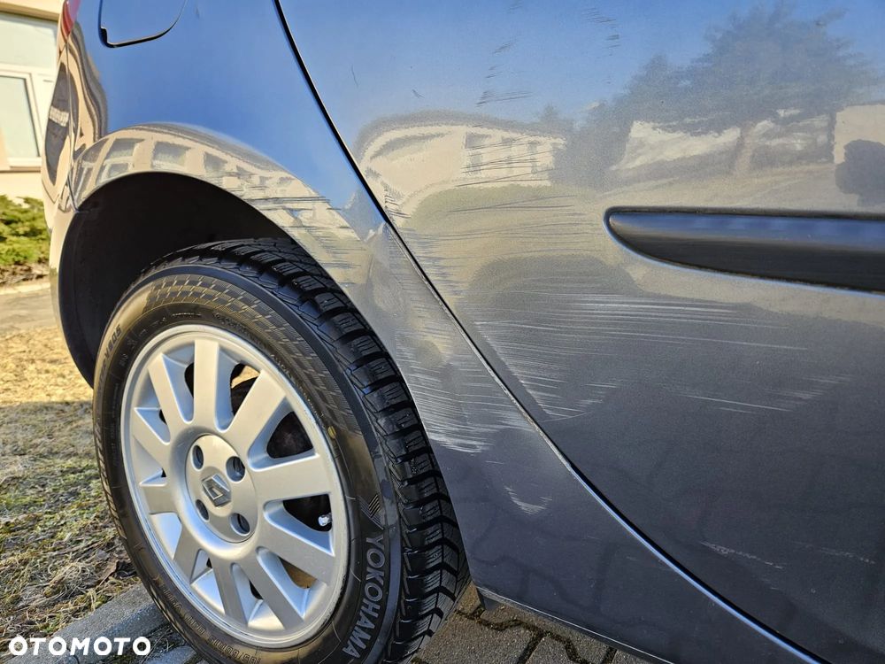 Renault Clio 1.4 16V Authentique - 18