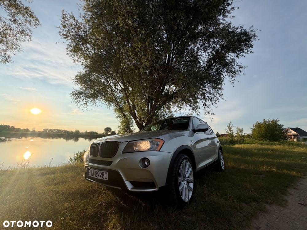 BMW X3 28i xDrive - 1