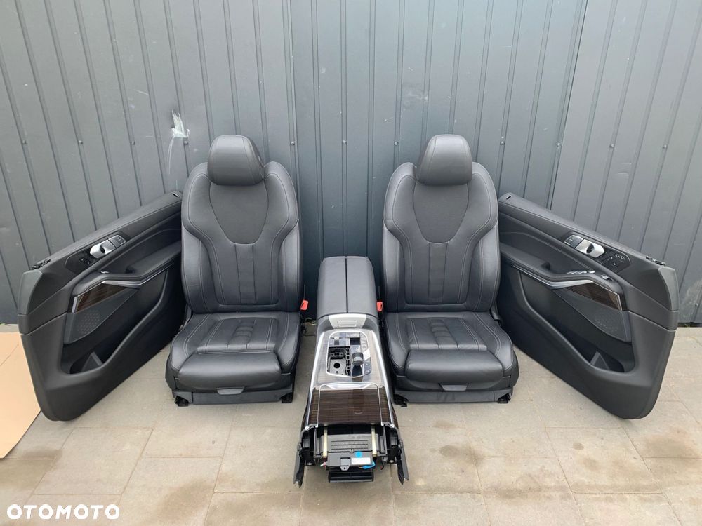 FOTELE TAPICERKA SKÓRA SPORTY GRZANE PAMIĘĆ ELEKTRYCZNE 7 OSÓB BMW X7 G07 - 1