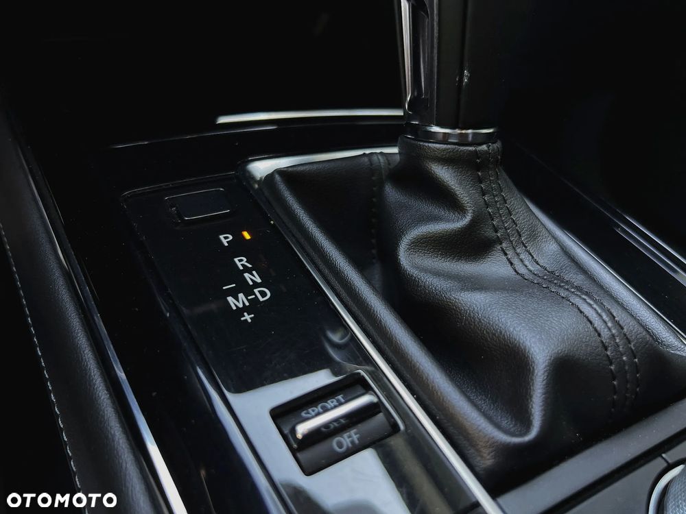 Mazda CX-30 e-SKYACTIV-G 2.0 M HYBRID 150 DRIVE SELECTION - 32