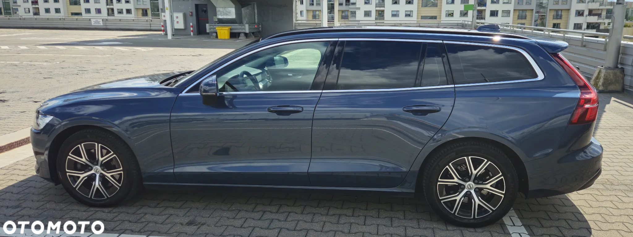 Volvo V60 B4 D Plus Dark - 10