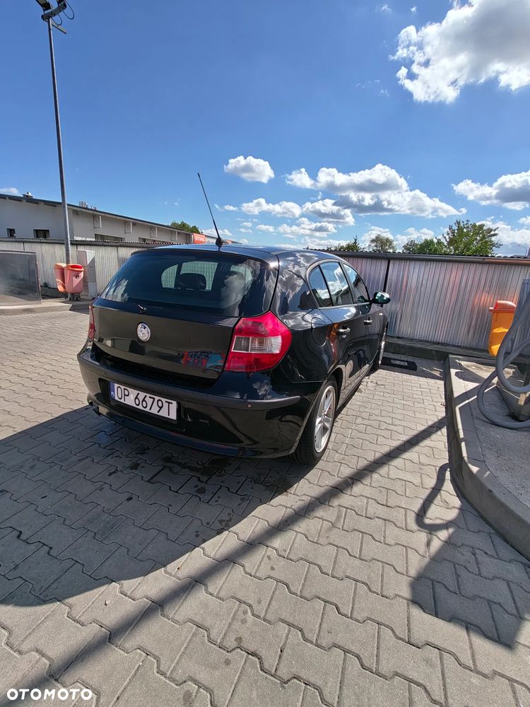BMW Seria 1 116i - 6