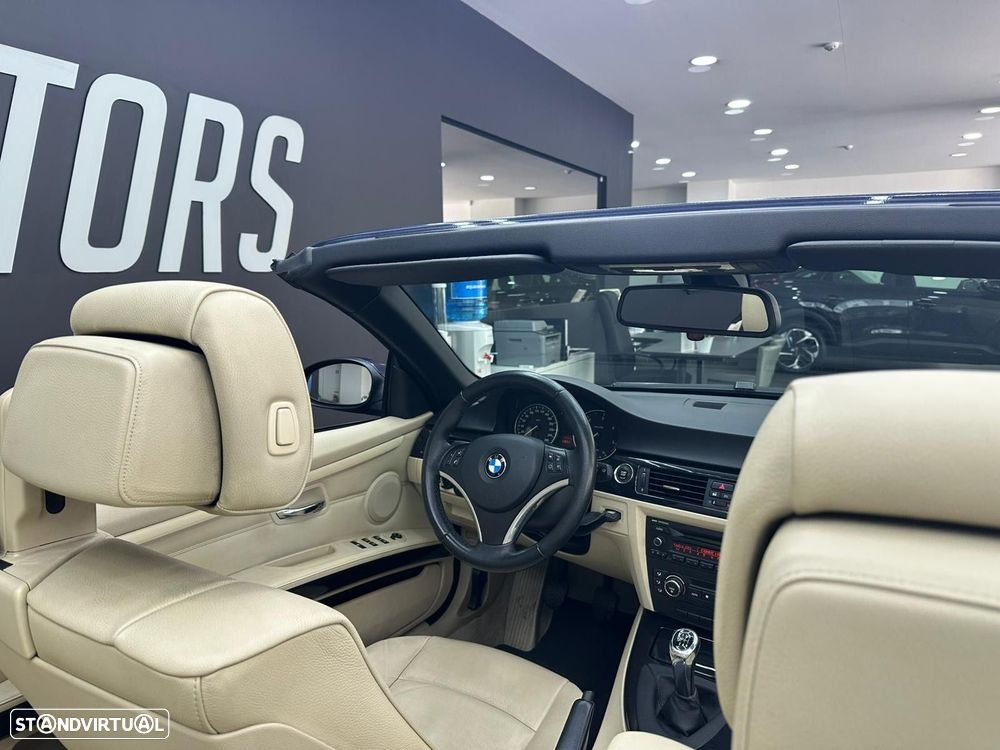 BMW 320 d Cabrio - 29